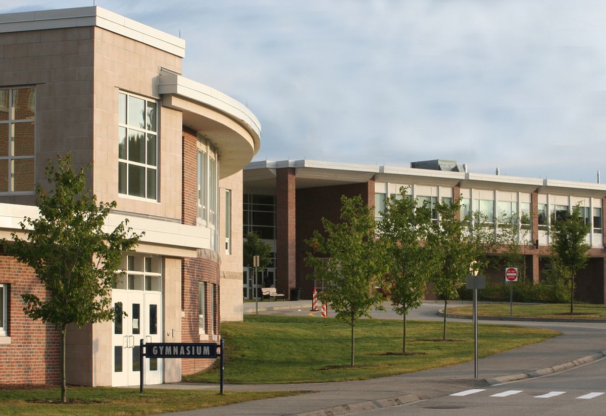 Medfield Senior High School