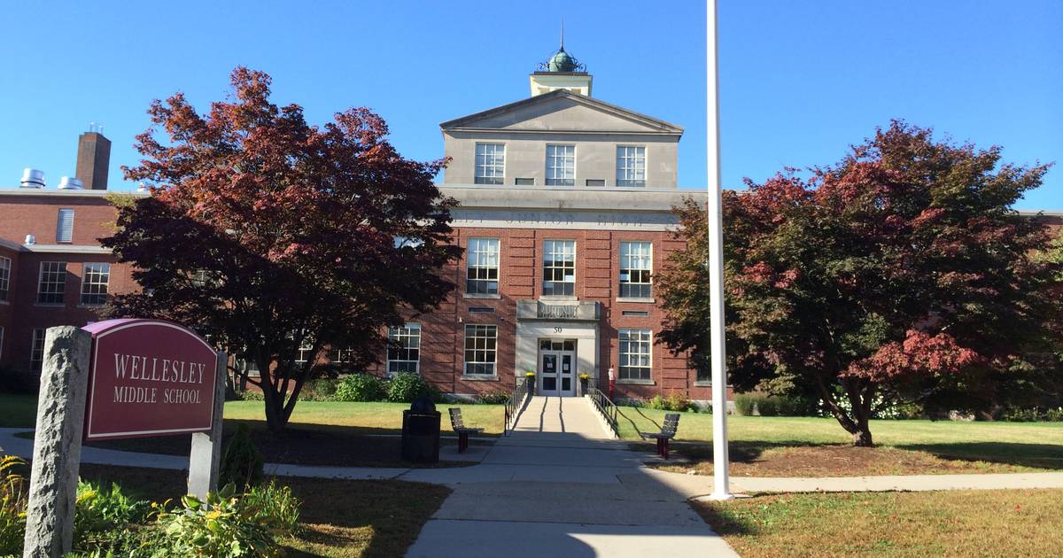 Wellesley Middle School